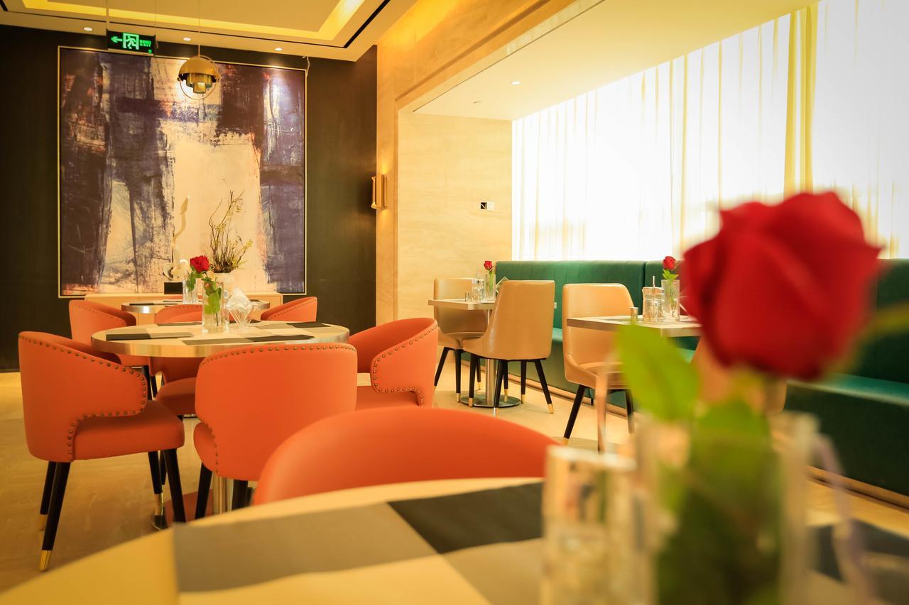 Metropolo Jin Jiang Hotels Turpan Administrative The Heart Of Pai Exteriör bild
