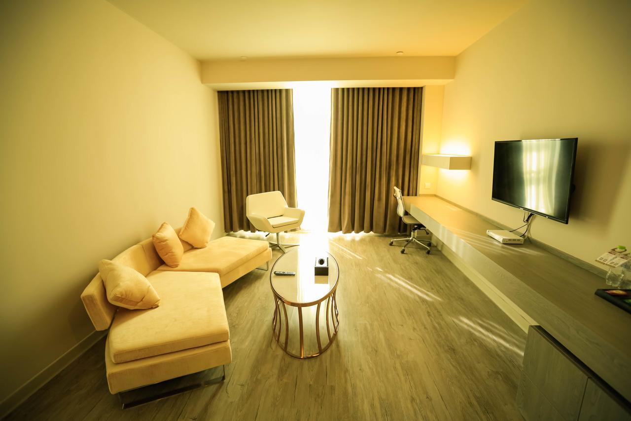 Metropolo Jin Jiang Hotels Turpan Administrative The Heart Of Pai Exteriör bild